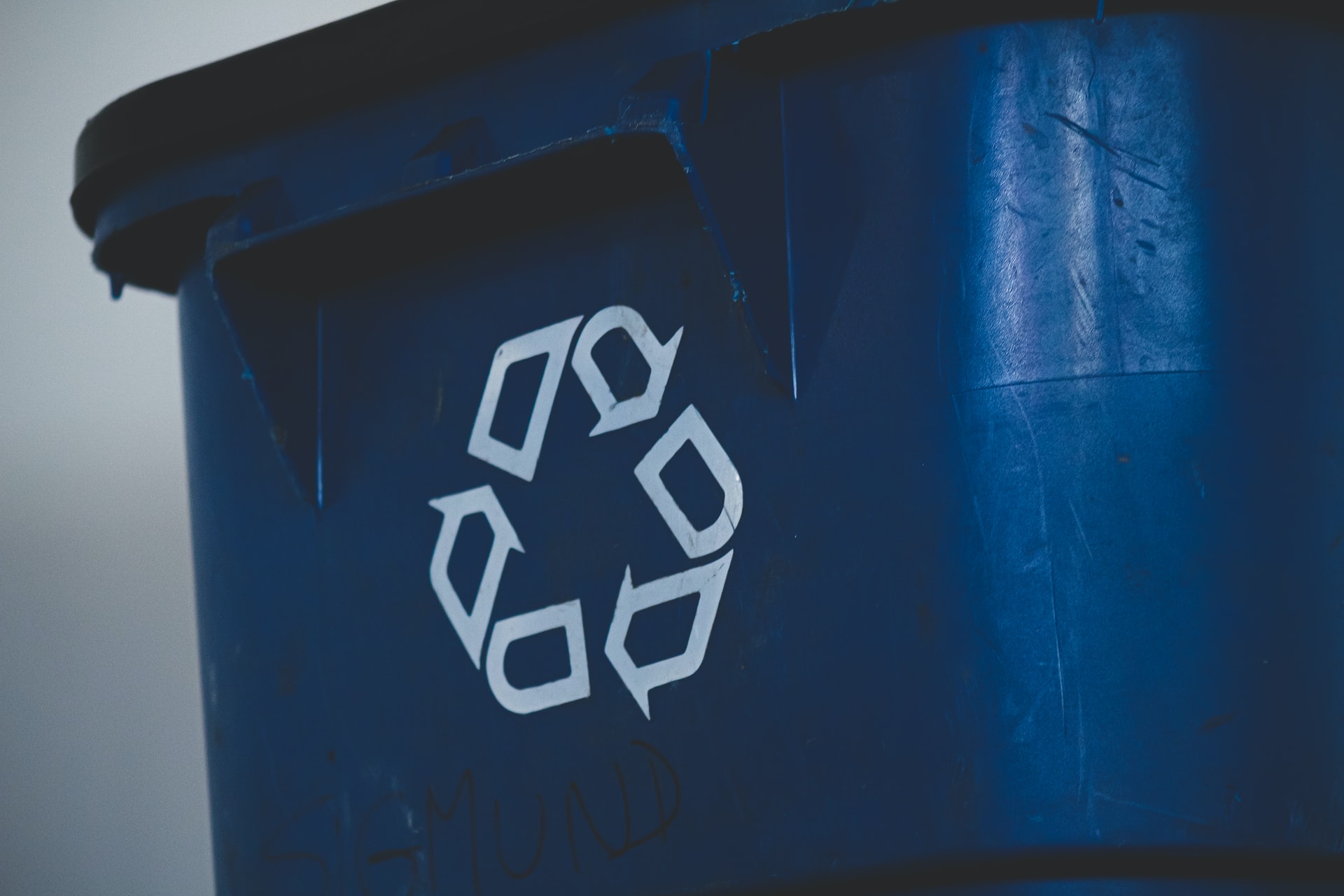 Does your Janitorial company know how to recycle?